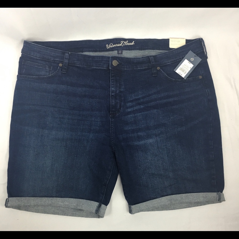 Universal Thread Womens Bermuda Shorts